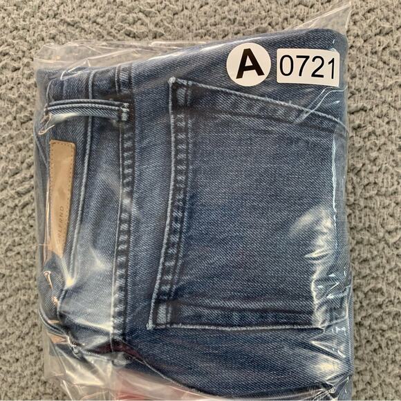 GRLFRND Tatum Cropped Straight Leg Frayed Raw Hem Button Fly Women's -  Size: 24 - Picture 16 of 16